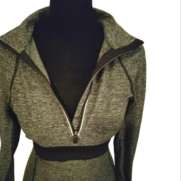 Lululemon Athletica Rare Run Inspire 1/2 Zip Jacket - Picture 5 of 9